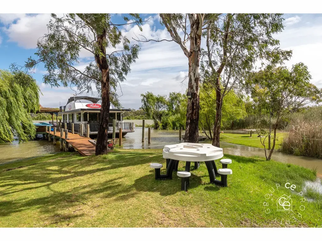 2 Cowirra Shack Access Road, Cowirra, SA 5238