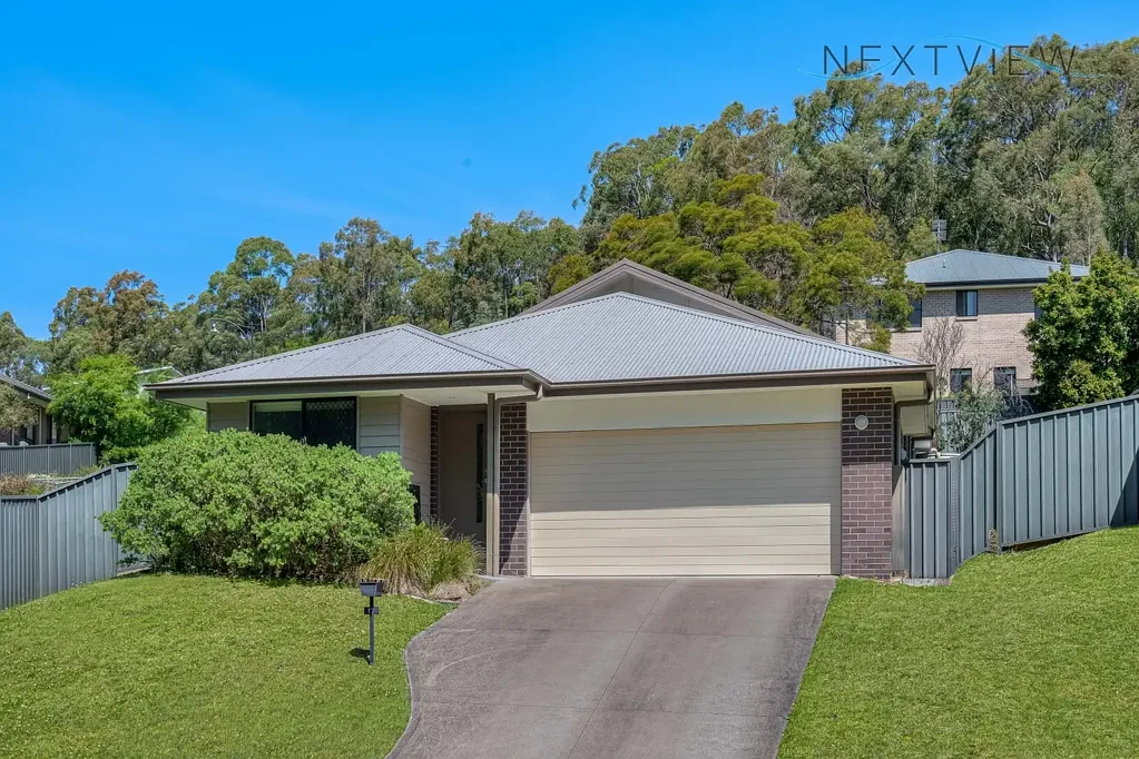 17 Wedgetail Street, Fletcher, NSW 2287