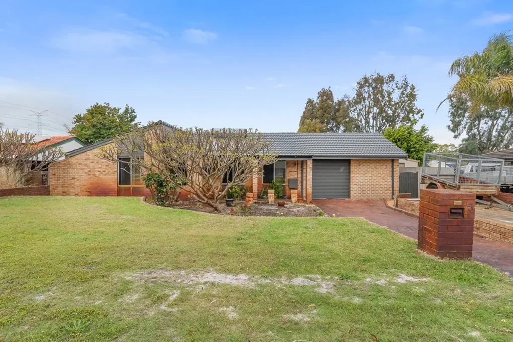 3 Dodds Place, Beechboro, WA 6063