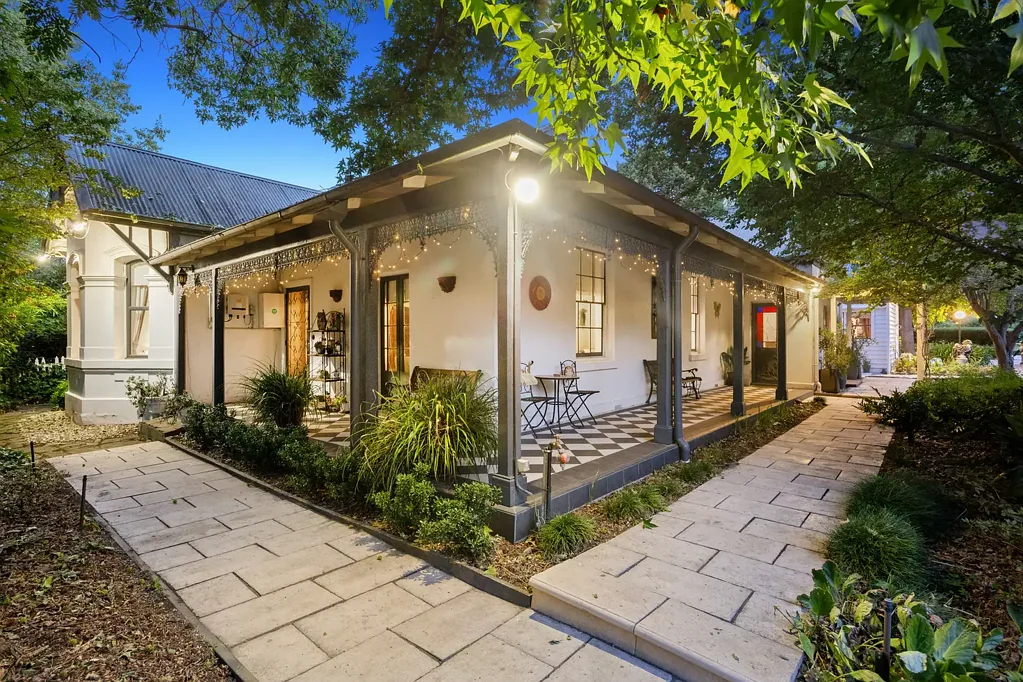 9 Whatton Place, Yea, VIC 3717