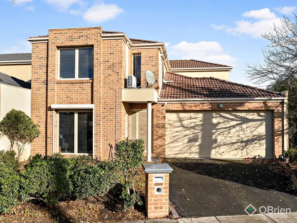 St Albans 4 Bedroom Solid. Spacious. Ready to go.