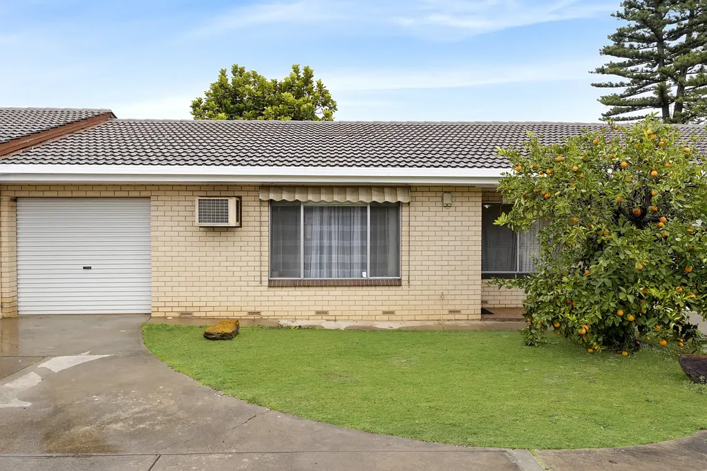 Daw Park 2 Slaapkamer Private, Low Maintenance Living in a Convenient Daw Park Location