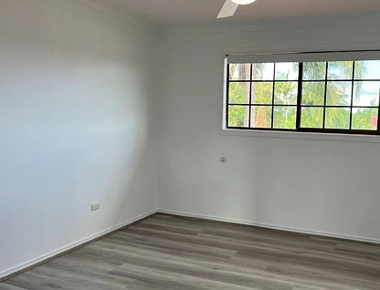 8 Pineneedle Place, Sunnybank Hills, Brisbane - Southern Region, 4 ห้องนอน, 2 ห้องน้ำ, House
