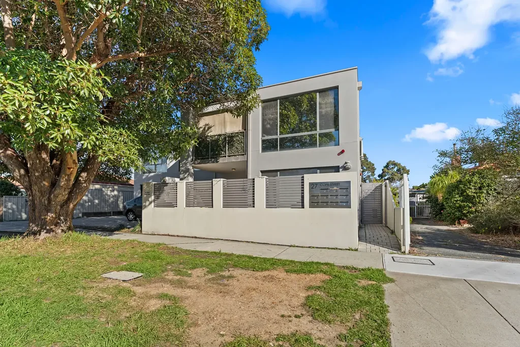 Midland 2房  Front Position Modern Unit with Secured Tenancy