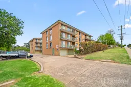 2/13-17 Carinya Street, Queanbeyan