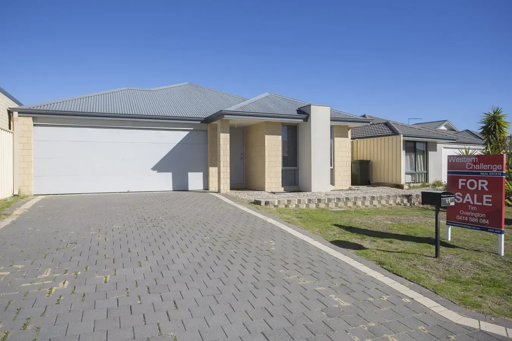 Lakelands 4房  Modern Light & Bright 4 x 2 plus Study, Theatre in Family Friendly Lakelands