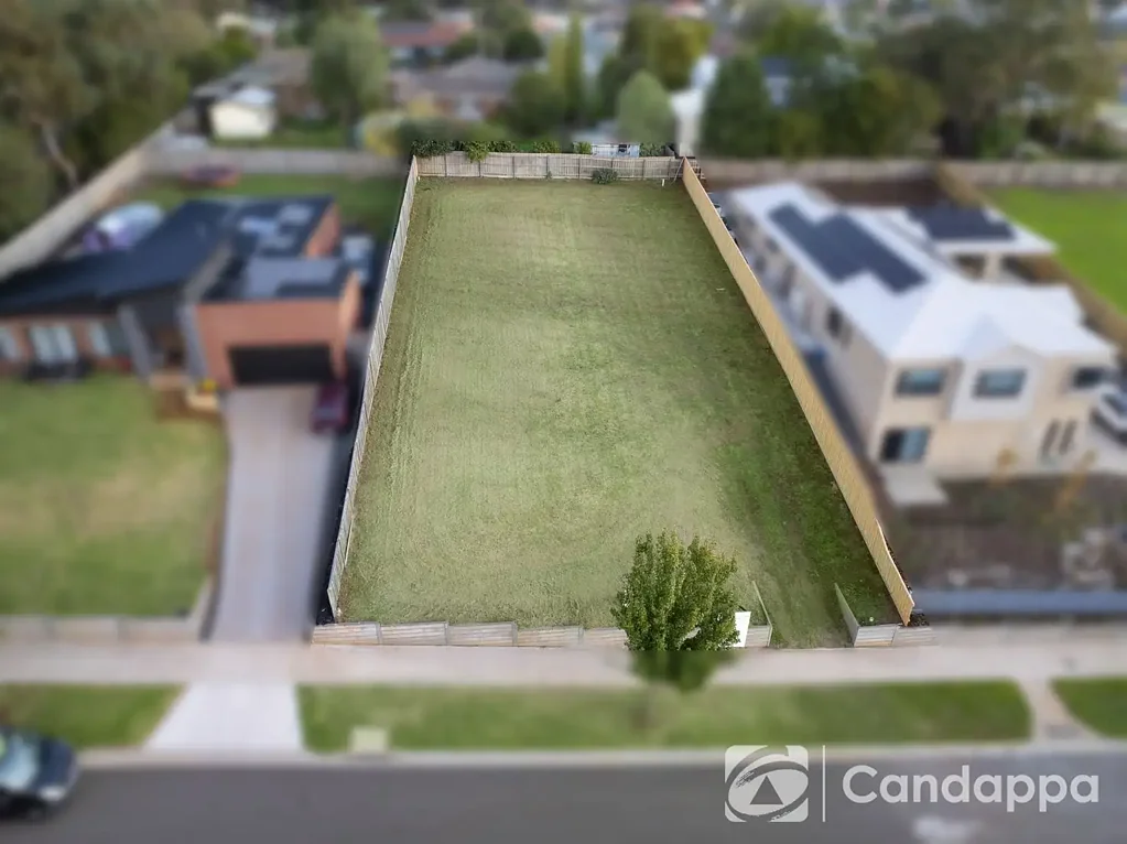 Drouin TITLED LAND IN EXCELLENT LOCATION