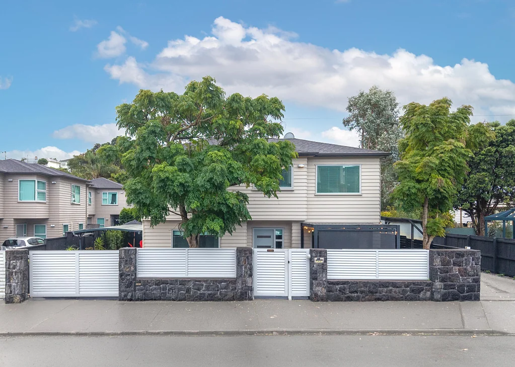 Onehunga 4Moenga Modern & Convenient