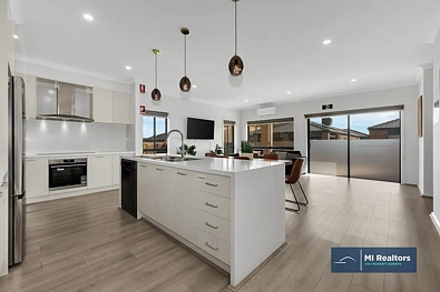 3 Madeira Street, Manor Lakes, VIC 3024, 5房, 5浴, House