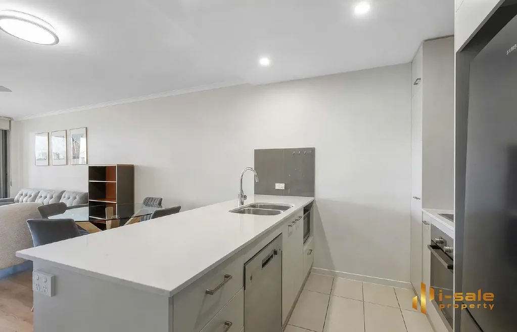 Furnished 2 bedroom apartment