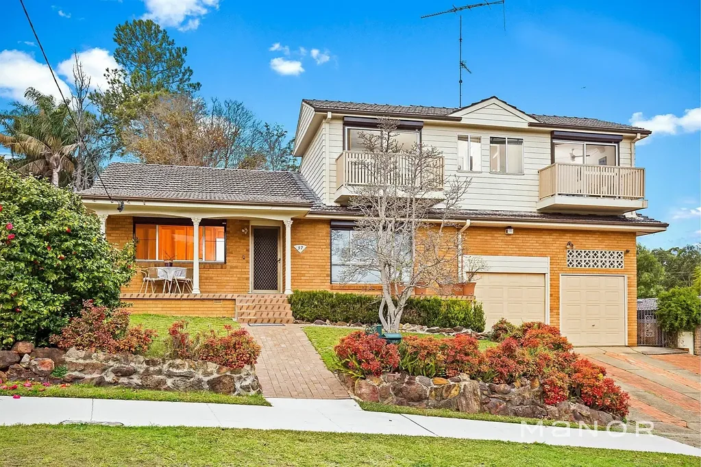 Baulkham Hills 6ਬੈੱਡਰੂਮ Rare Duplex & Granny Flat Opportunity | 696m² Approx. | SDC Plans | Exceptional Development Potential
