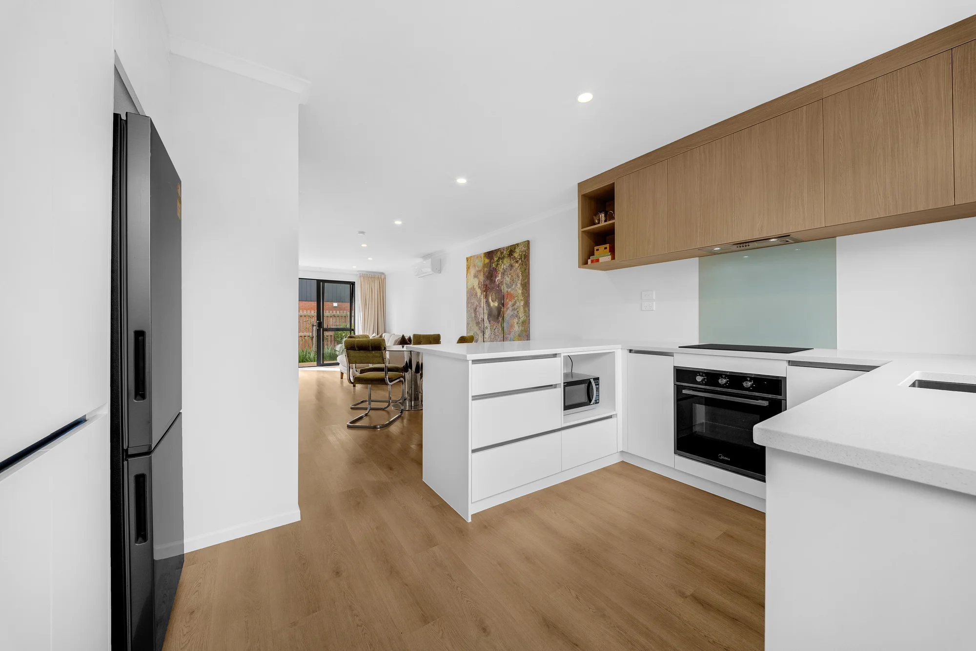 Henderson 2 Bedroom Owners Moving