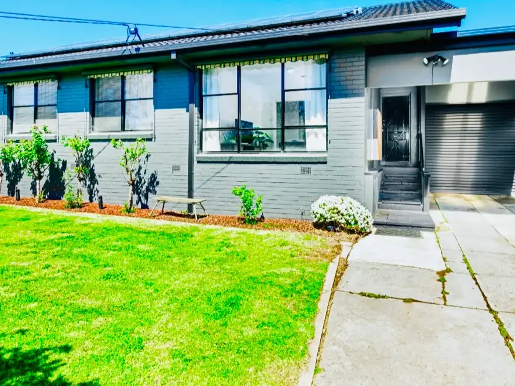 Norlane 4房  INVESTORS DREAM OR FAMILY HOME… YOU CHOOSE!