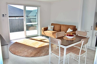 Sophisticated 2-Bedroom Flat – Absolute Privac...