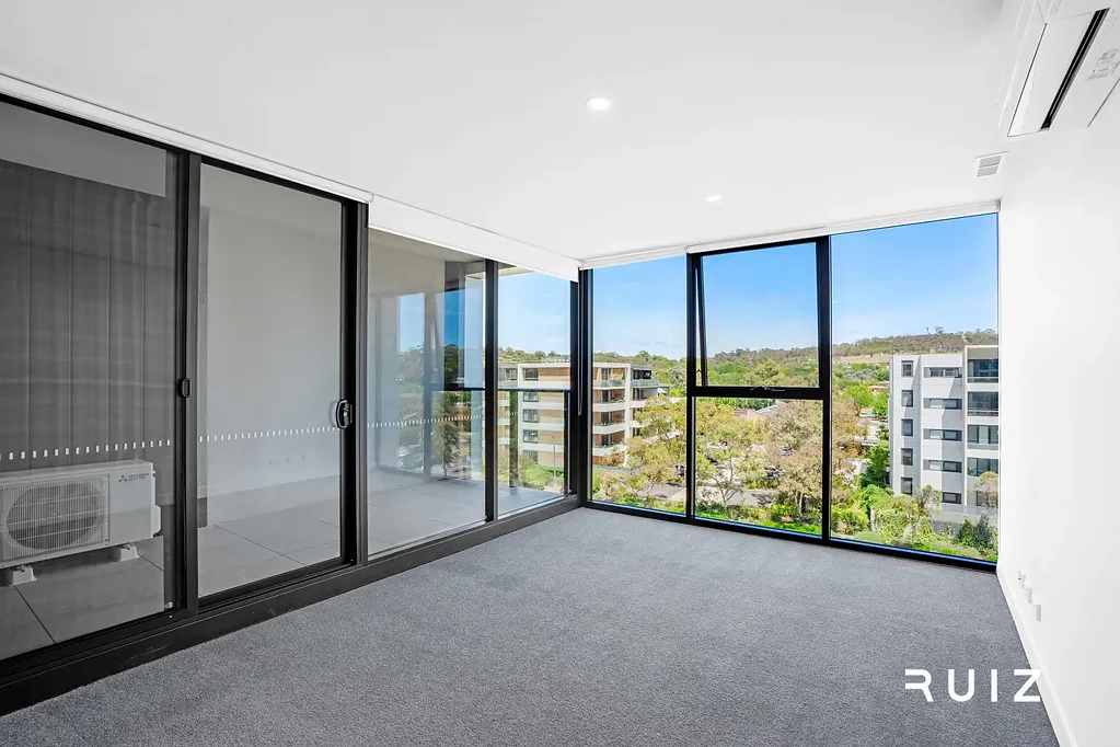 Luxury One-Bedroom Apartment at WOVA – Sophisticated Living in the Heart of Phillip