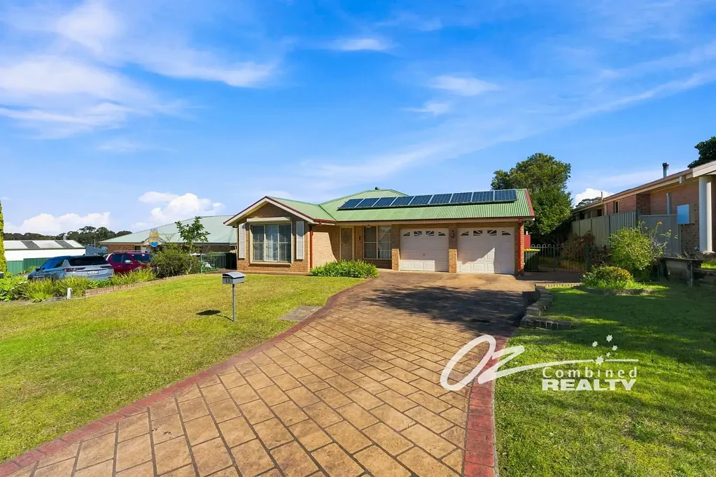 4 Bedroom Family Home!