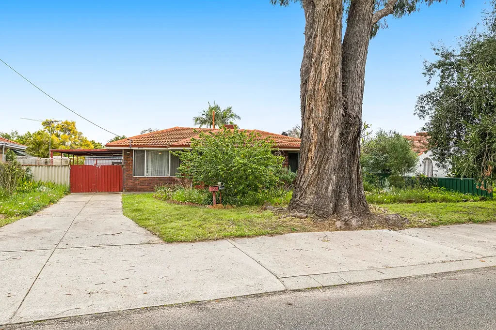 38 Champion Drive, Armadale, WA 6112