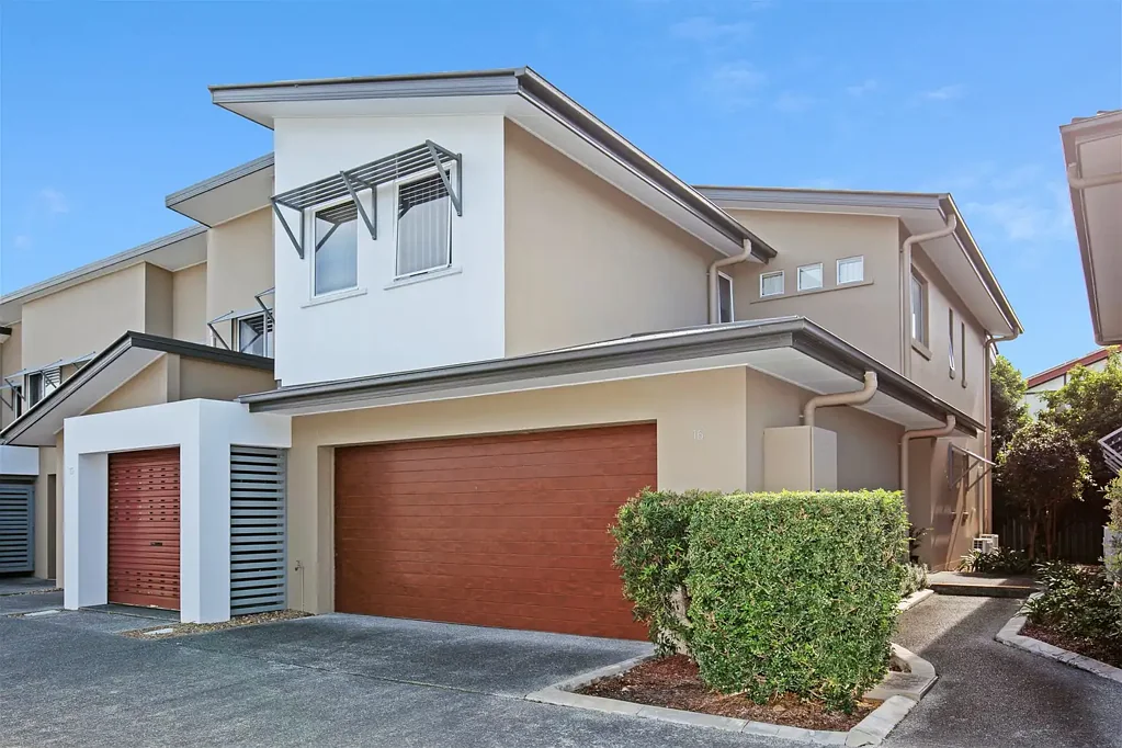 16/33 Clark St, Biggera Waters, QLD 4216