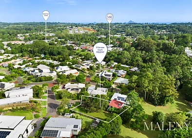 Maleny 2房  Development Opportunity with Holding Income