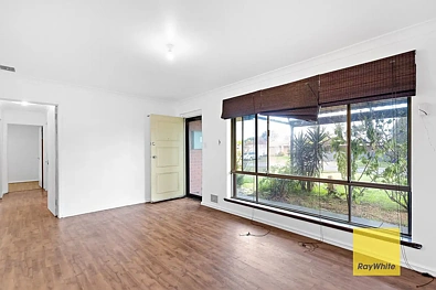 6 Jacaranda Place, Maddington, WA 6109, 3 Bedrooms, 1 Bathrooms, House