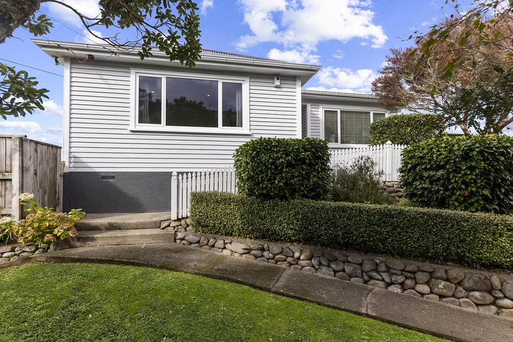 53 Woodland Road, Johnsonville, Wellington