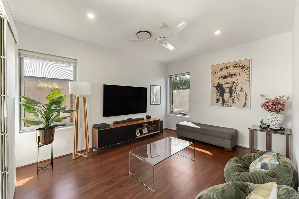 Strathpine 4 Slaapkamer Modern, Spacious and Designed for Effortless Living