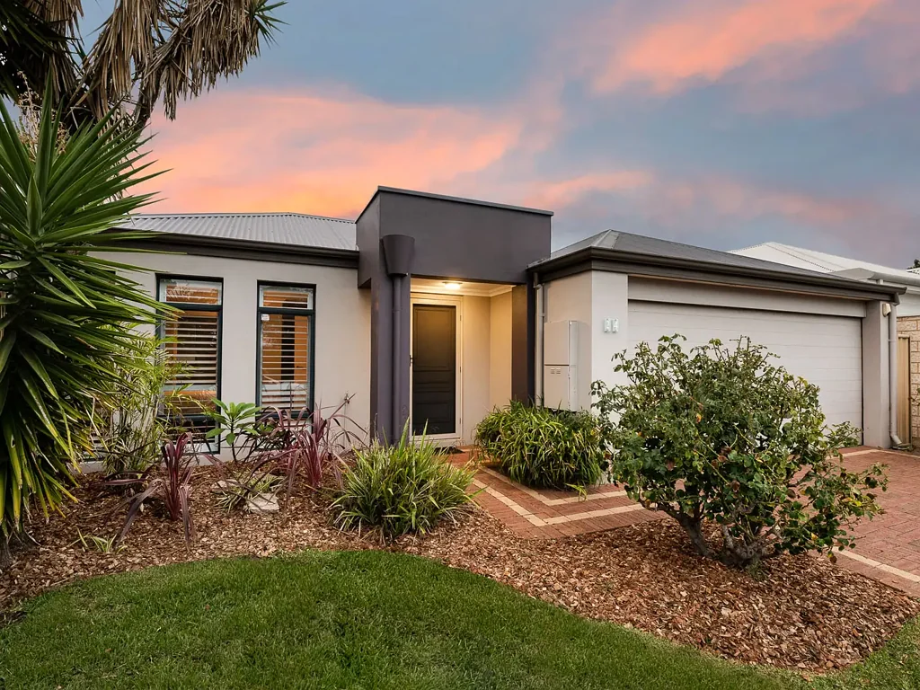 24 Hartree Close, Willagee, WA 6156