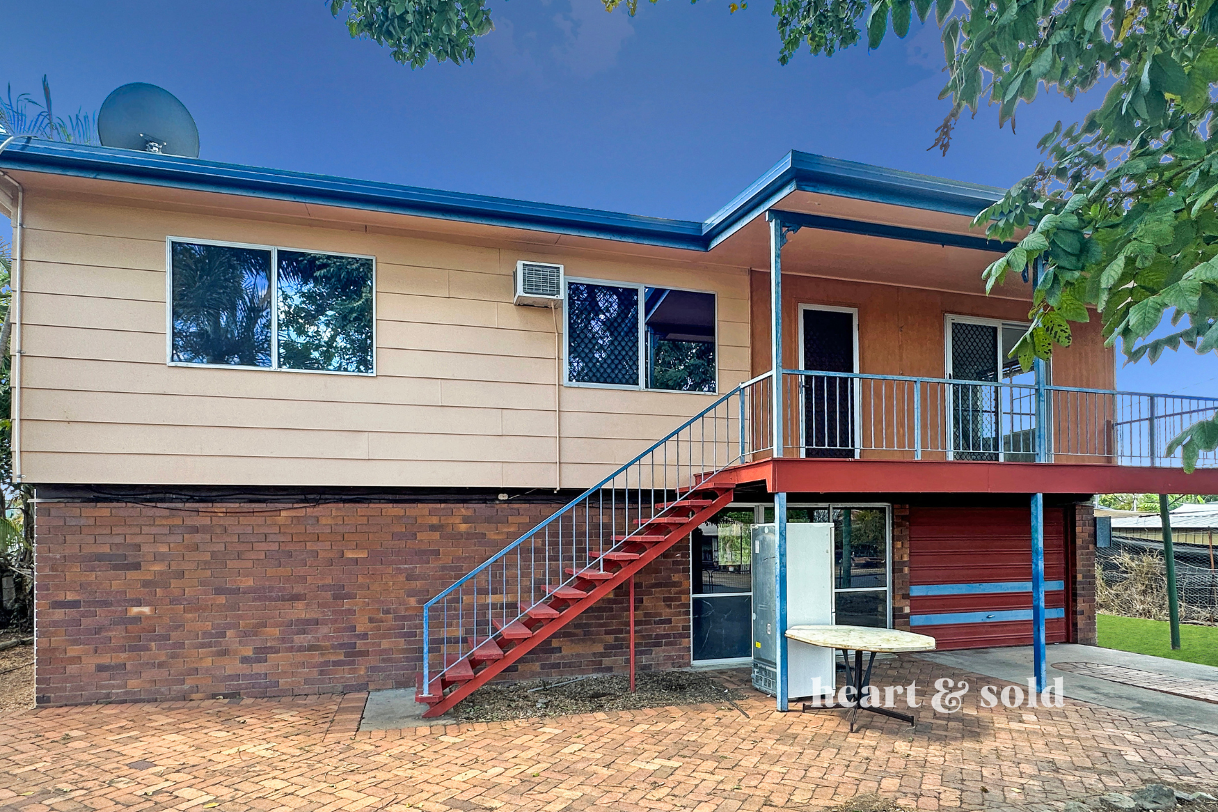 26 YOUNG ST, MOURA QLD 4718, 0 habitaciones, 0 baños, House