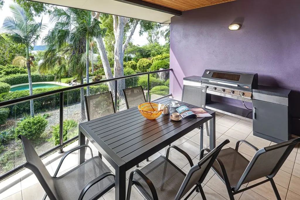 Longreach 2房  Spacious Island Townhouse