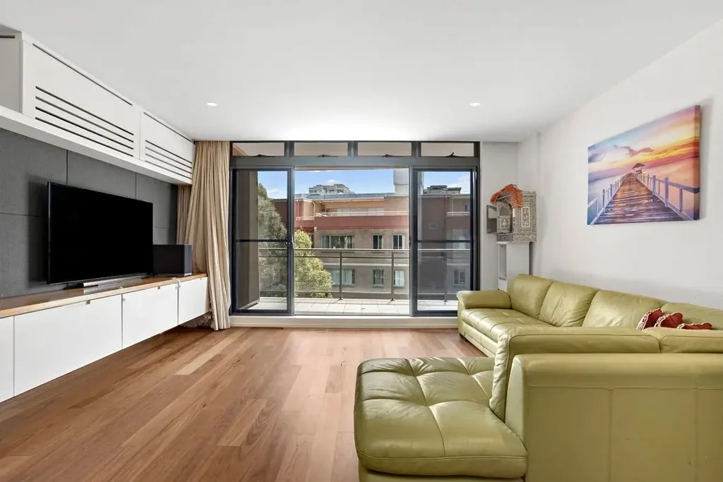 Penthouse Living with North-East Views in the Heart of Hornsby