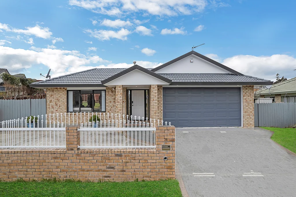 26 Glenveagh Park Drive, Weymouth, Manukau City, Auckland