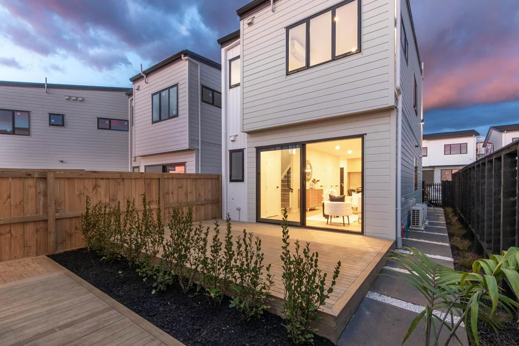 4 Greenbrier Street, Westgate, Waitakere City, Auckland