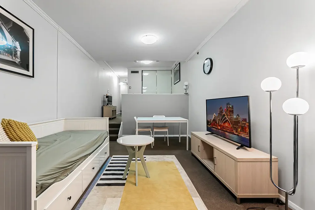 Sydney 1房 CBD核心位置 47平米壁龛 24小时礼宾 游泳池健身房 交通餐饮便利 Executive Alcove Studio in the heart of Sydney CBD