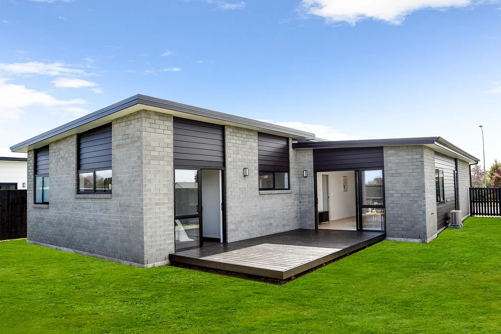 Ruakura 3 Slaapkamer Charming and New