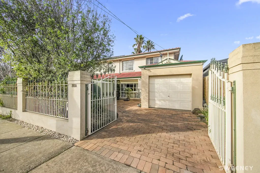 Altona Meadows 3Habitaciones Sale By Fix Date the 18th of Aug by 5PM (Unless Sold Prior)