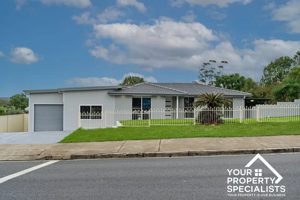 1 Balimo Place, Glenfield, NSW 2167
