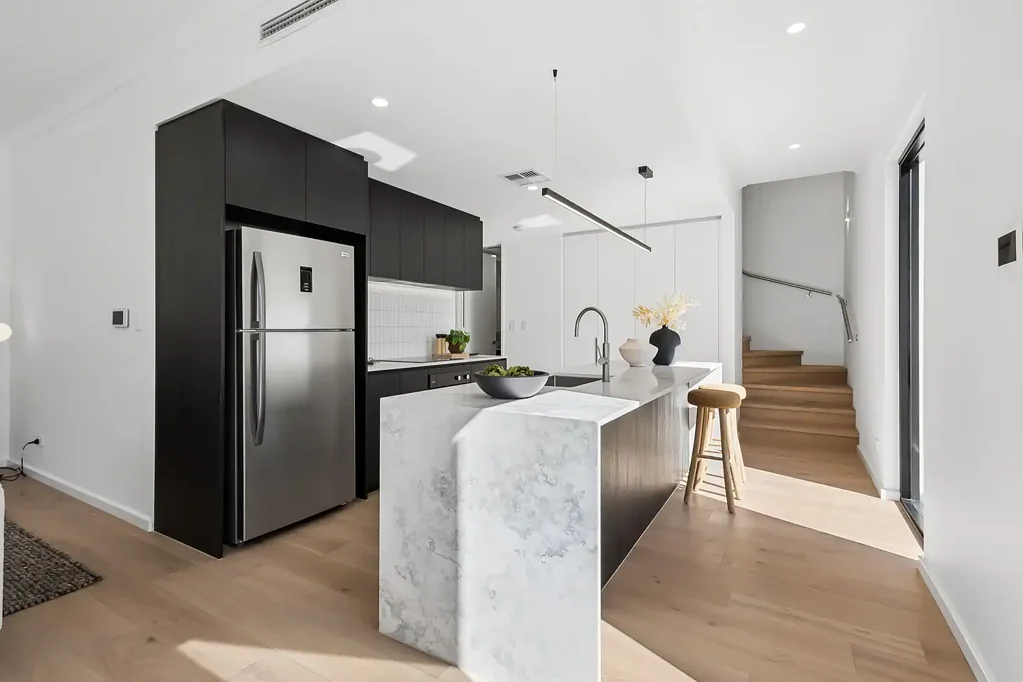 Subiaco 3Moenga Brand New Subiaco Residence with Rooftop Entertaining Terrace