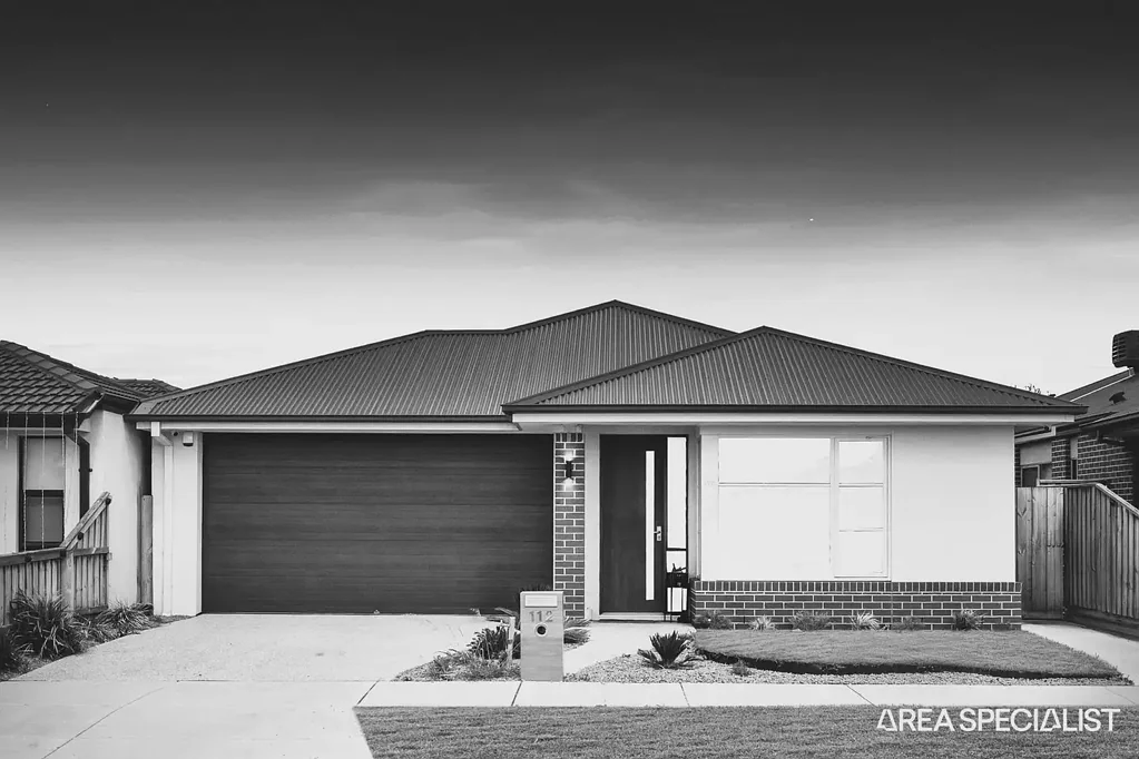 112 SUMAC STREET, Brookfield, VIC 3338