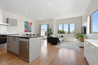 12E Schnapper Rock Road, Albany, North Shore City