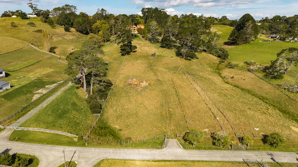 Stillwater Two North-Facing 1ha Lifestyle Sections