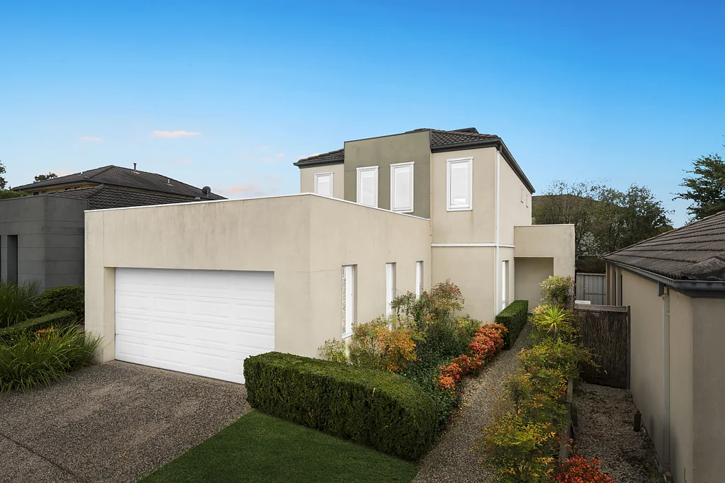 74 Sovereign Manors Crescent, Rowville, VIC 3178