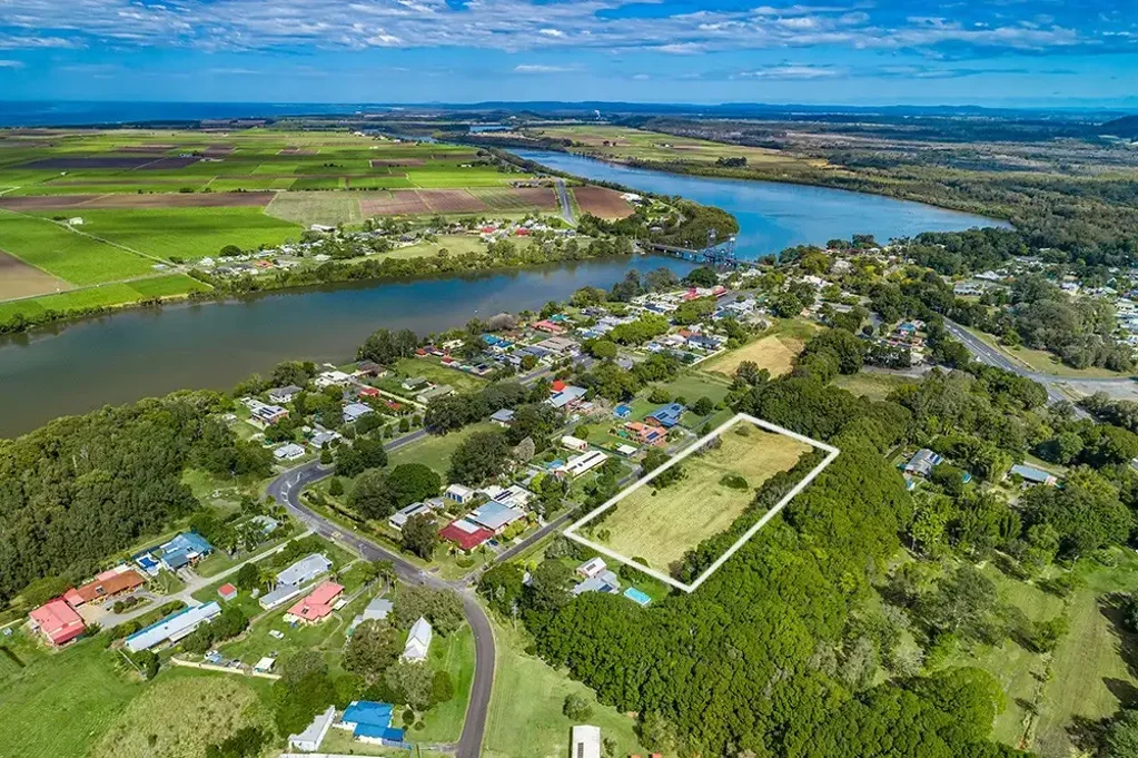Wardell Affordable, Approved & Perfectly Positioned Land by the River