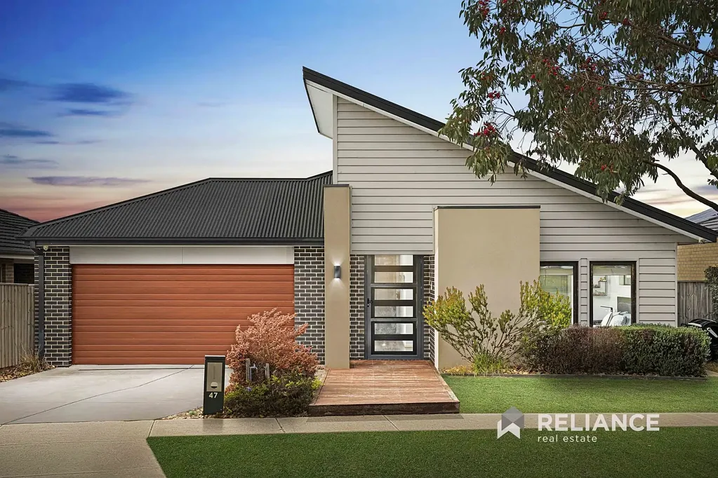 Werribee 4房  Designer Family Living with Space, Style & Premium Comfort in the Heart of Harpley