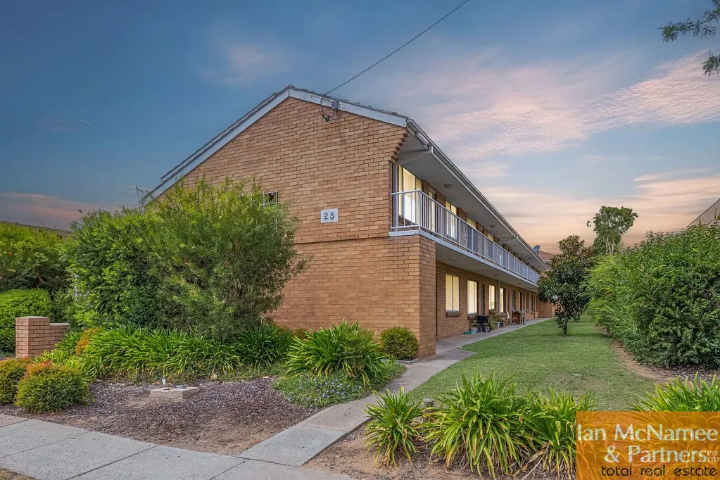 5/25 Macquoid Street, Queanbeyan, NSW 2620