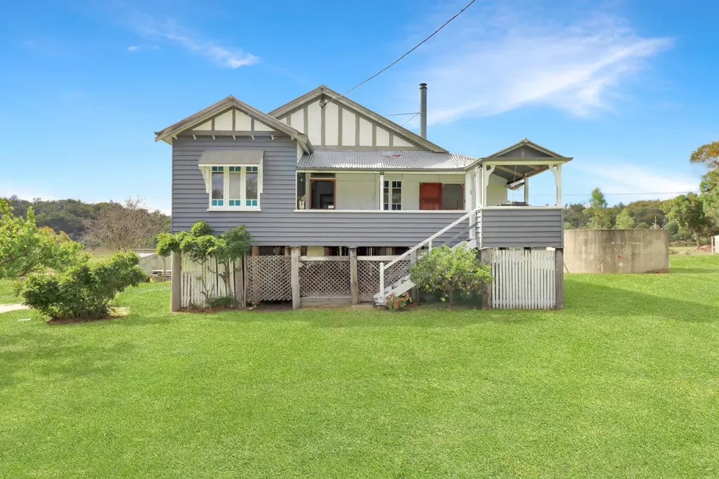 2194 Eukey Road, Ballandean, QLD 4382