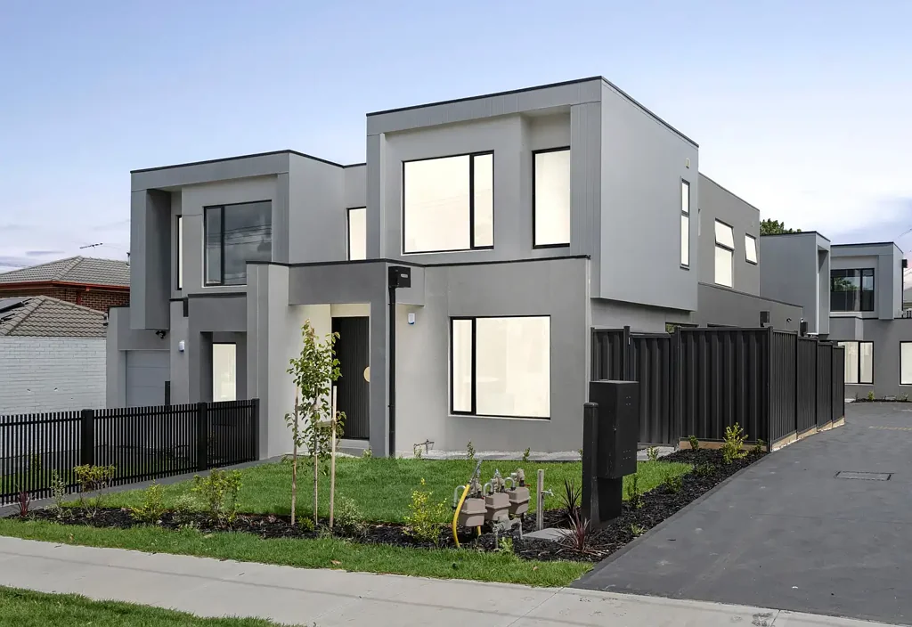 Essendon West 4chambre Boutique Living in a Prime Family Locale!