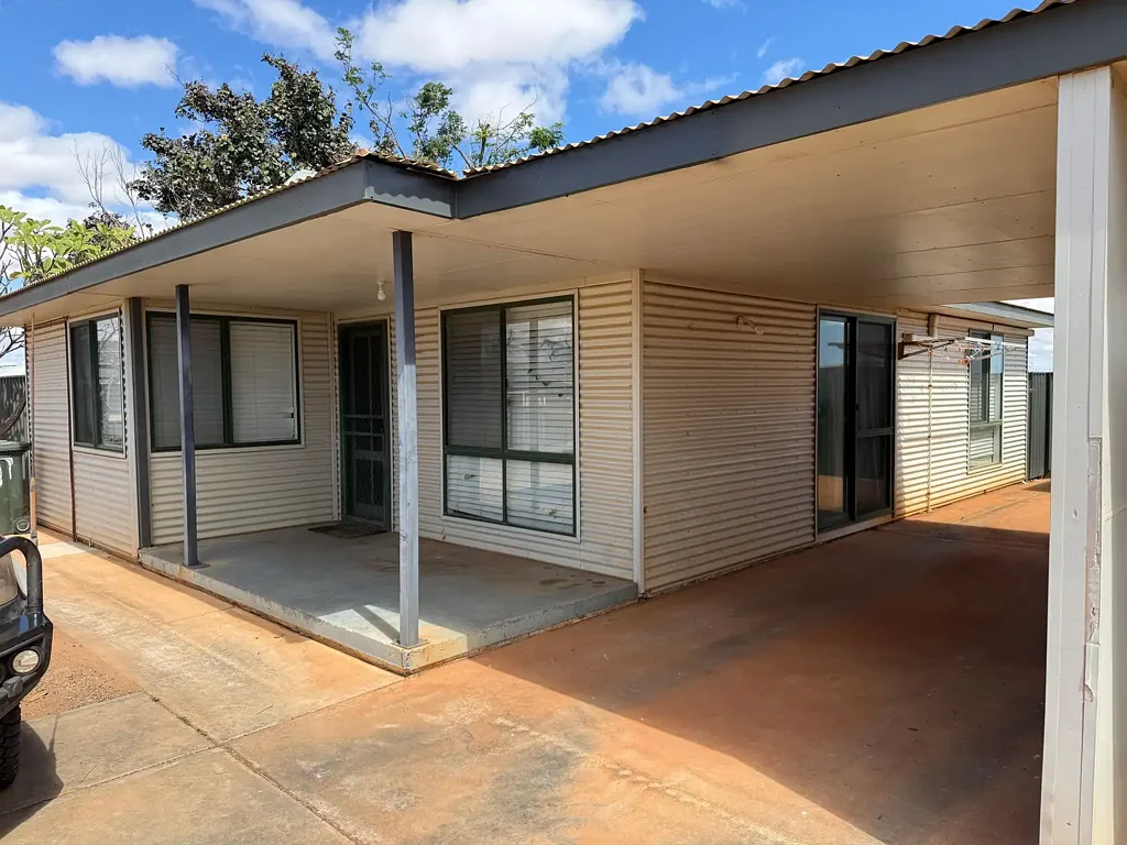 Onslow 2 Slaapkamer 2 BEDROOM VILLA IN GREAT LOCATION - PRICE REDUCED