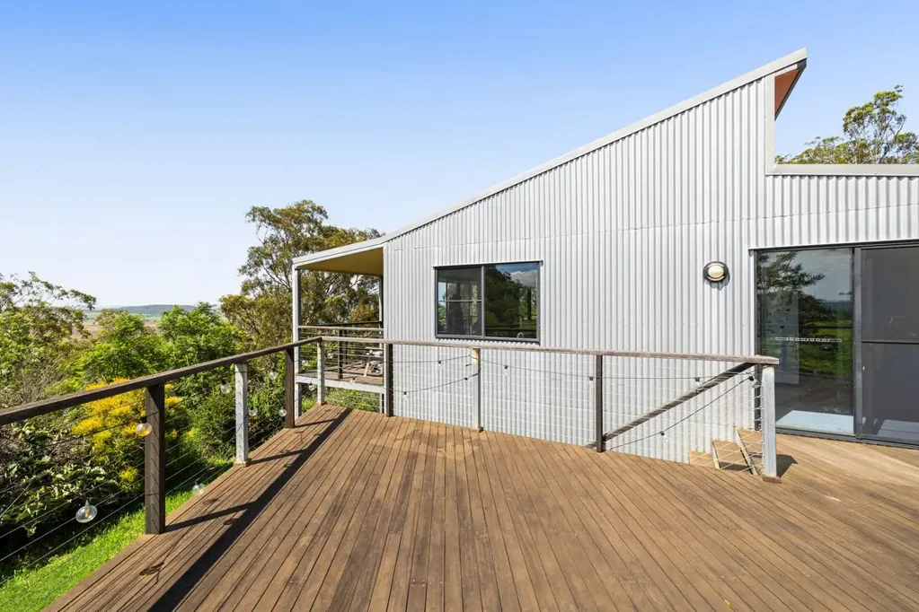 Spacious Family Lifestyle in Peaceful Gowrie Mountain