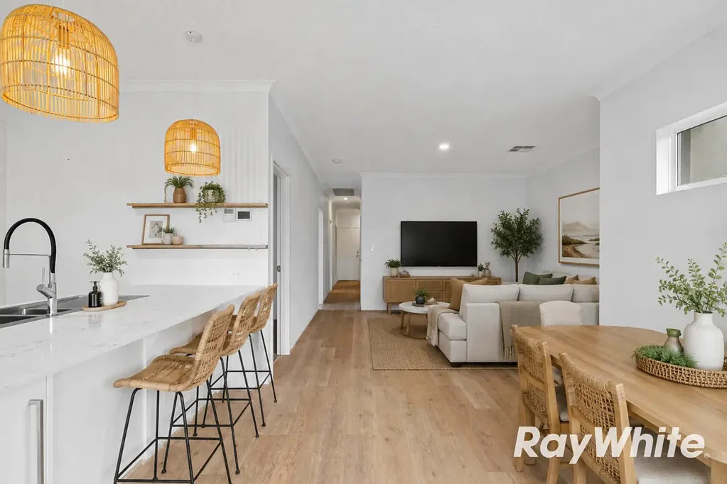 Golden Bay 3Zimmer Parkside Living in Modern Golden Bay