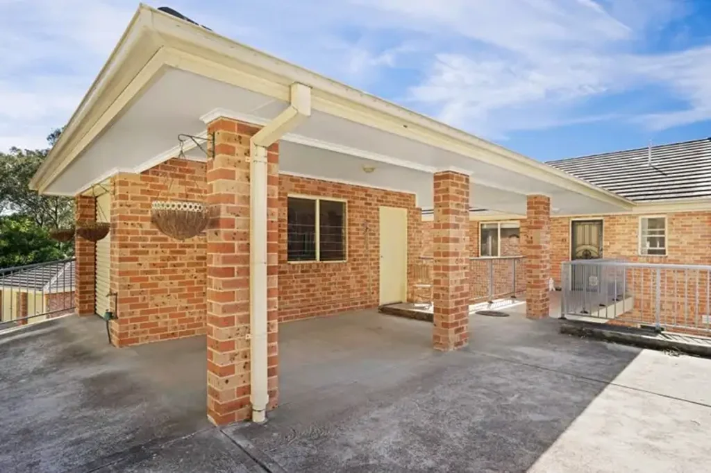 SPACIOUS UNIT WITH STUDY IN A SOUGHT-AFTER LOCATION